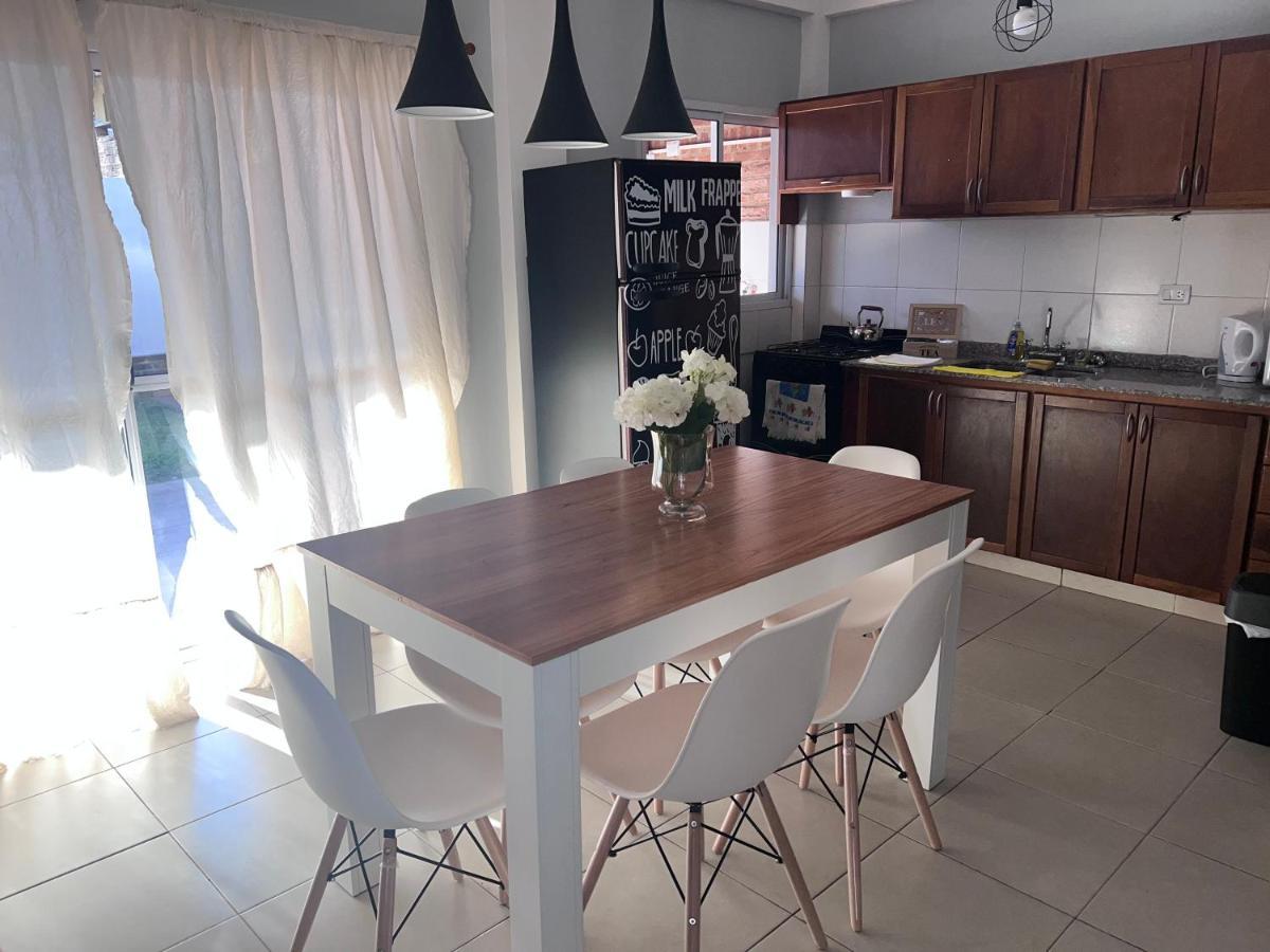 פוסאדאס Hermoso Duplex En Barrio Cerrado מראה חיצוני תמונה